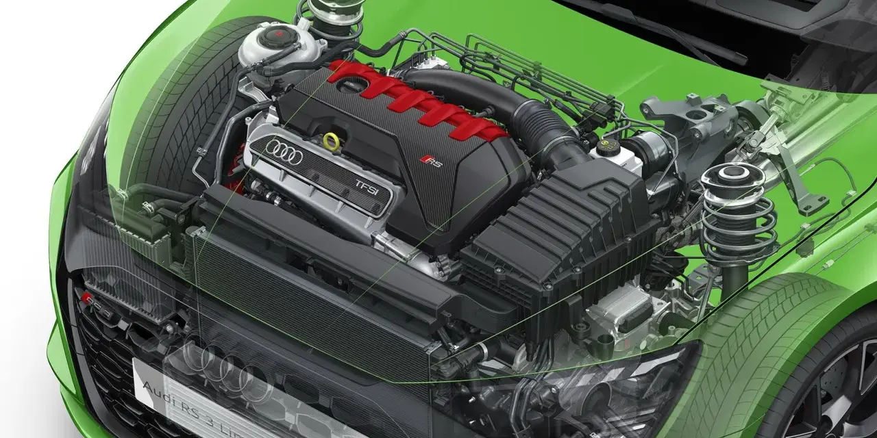 Motore Audi RS 3 Limousine. Il rodaggio significato è fondamentale per la longevità del motore.