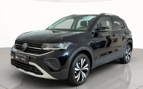 Volkswagen T-Cross nero lucido, ideale per la città. Controlla la pressione pneumatici T-Cross per una guida sicura.