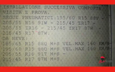 Documento con misure pneumatici estivi e invernali. L'obbligo gomme estive è rispettato con le misure indicate.
