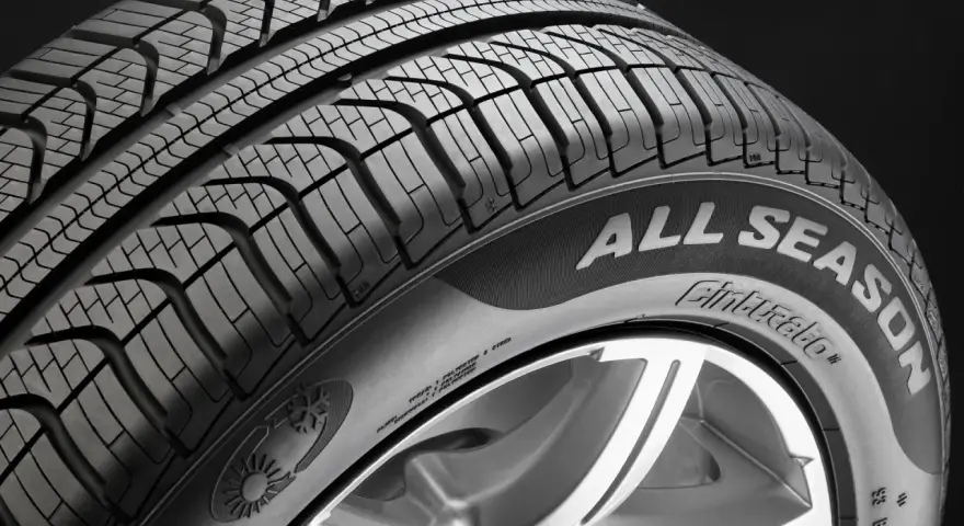 Gomme "All Season" con battistrada studiato per affrontare ogni condizione climatica, dal sole alla neve.
