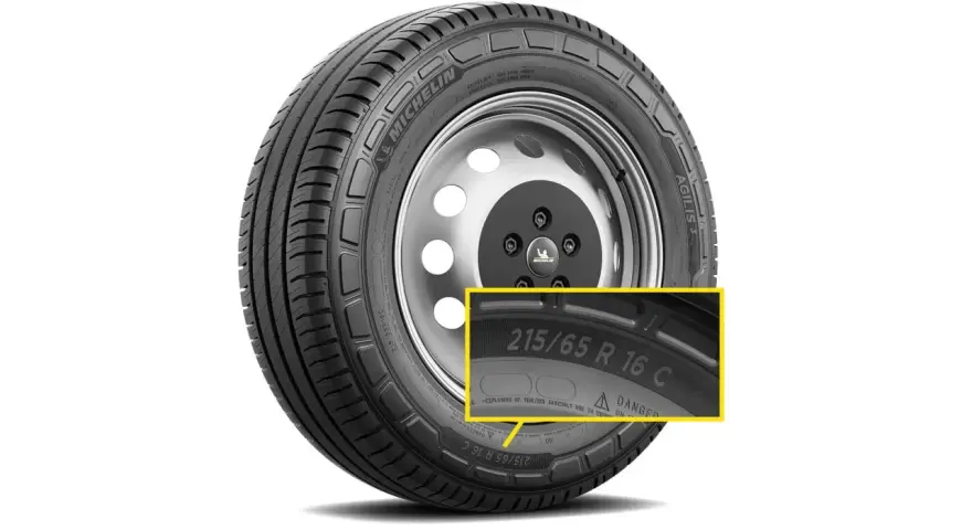 Gomme da carico Michelin Agilis 3, con dettaglio della misura 215/65 R 16 C. Ideali per trasporti sicuri.
